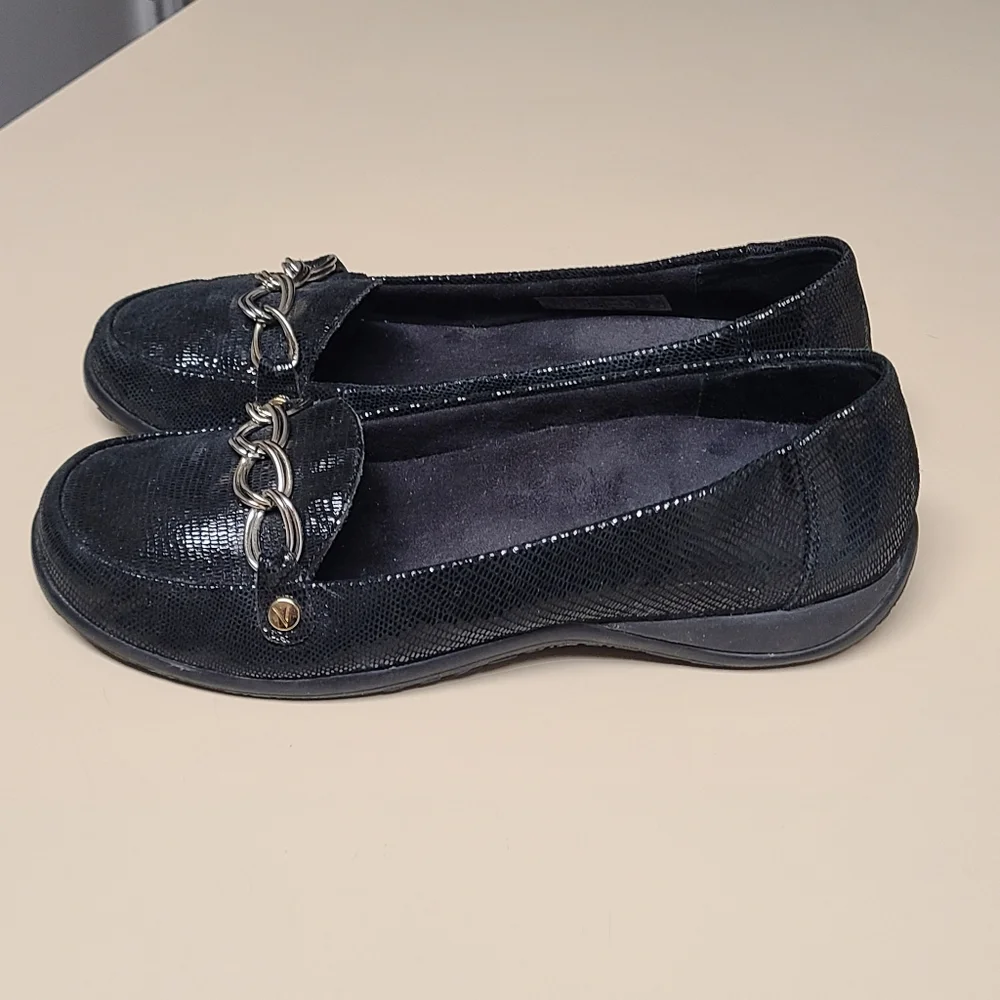 Vionic Alda loafers size 6 - Picture 3 of 9